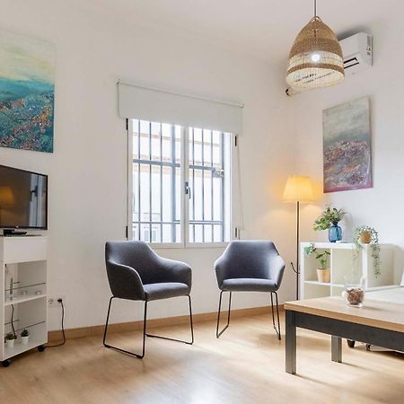 Apartamentos Los Remedios Siviglia Esterno foto