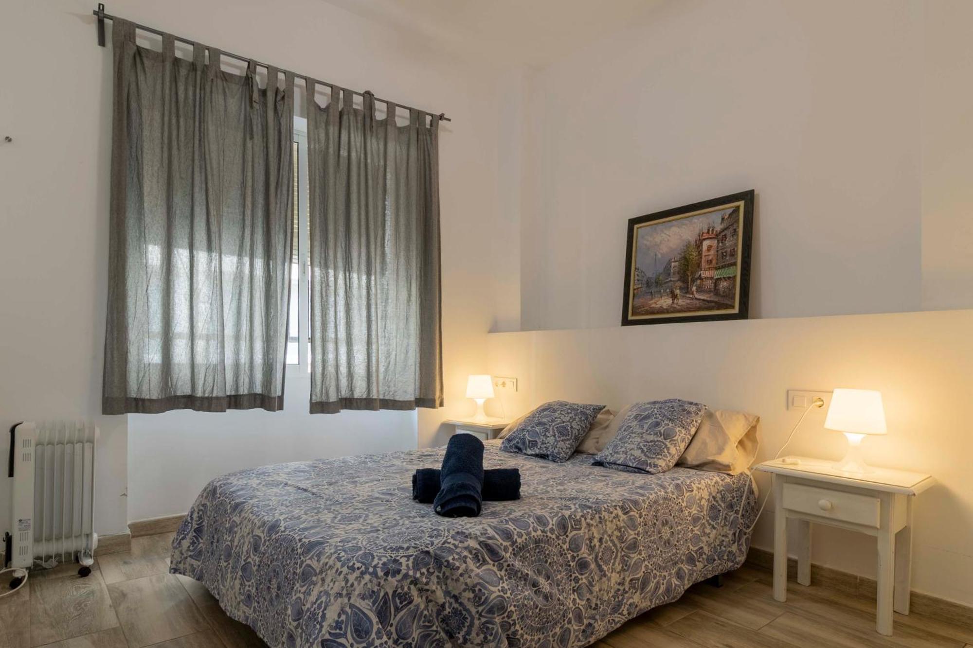 Apartamentos Los Remedios Siviglia Esterno foto