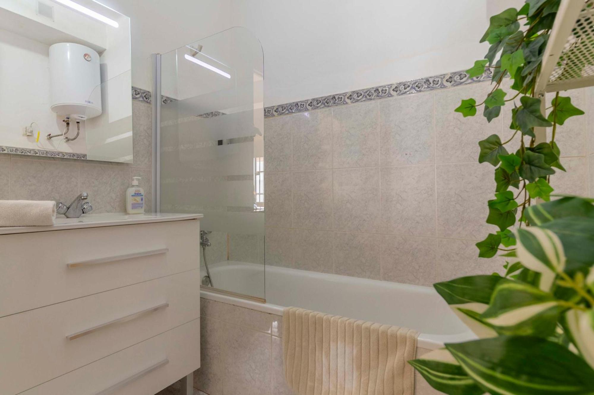 Apartamentos Los Remedios Siviglia Esterno foto